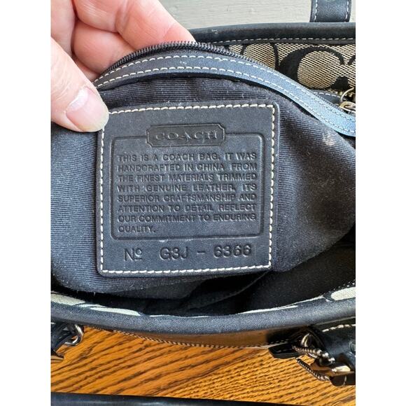 Y2K Era Coach Shoulder Bag Iconic Black and Gray Monogram Print Purse - Picture 3 of 16